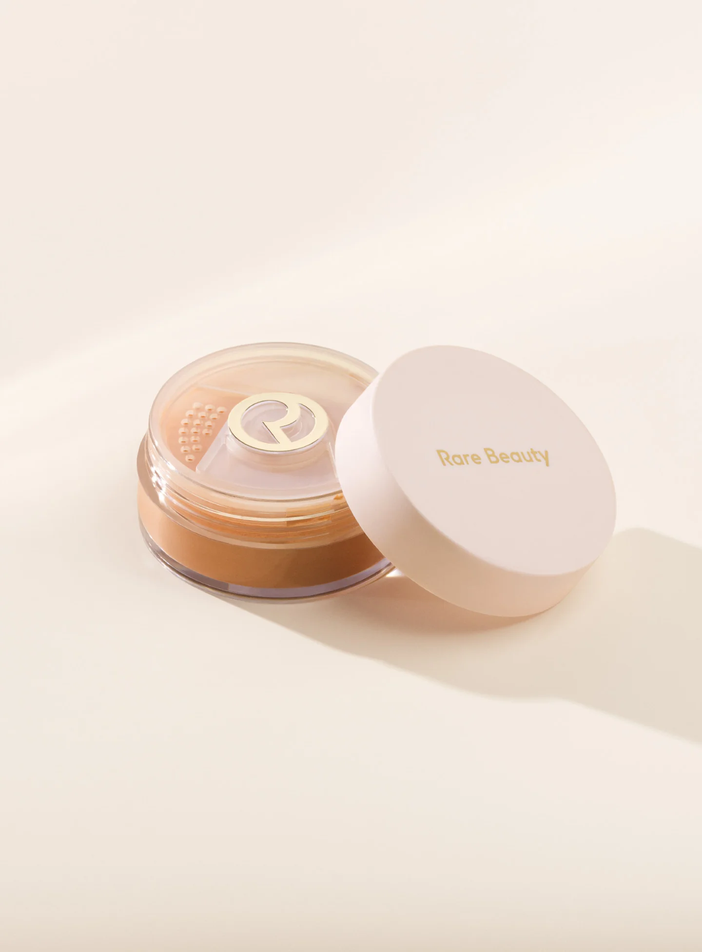 Always an Optimist Soft Radiance Setting Powder - Image 4