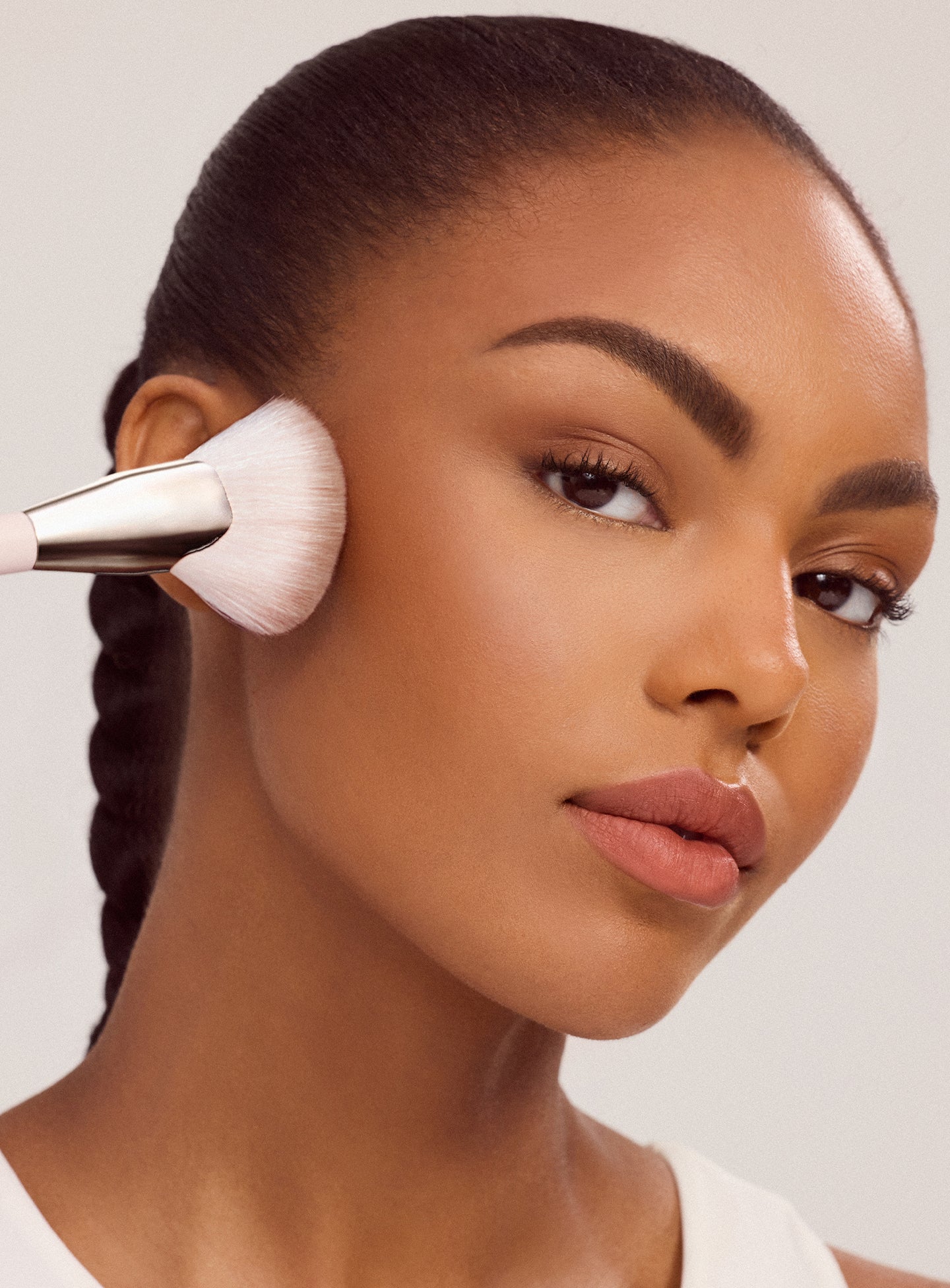 Angled Powder Brush - Image 4