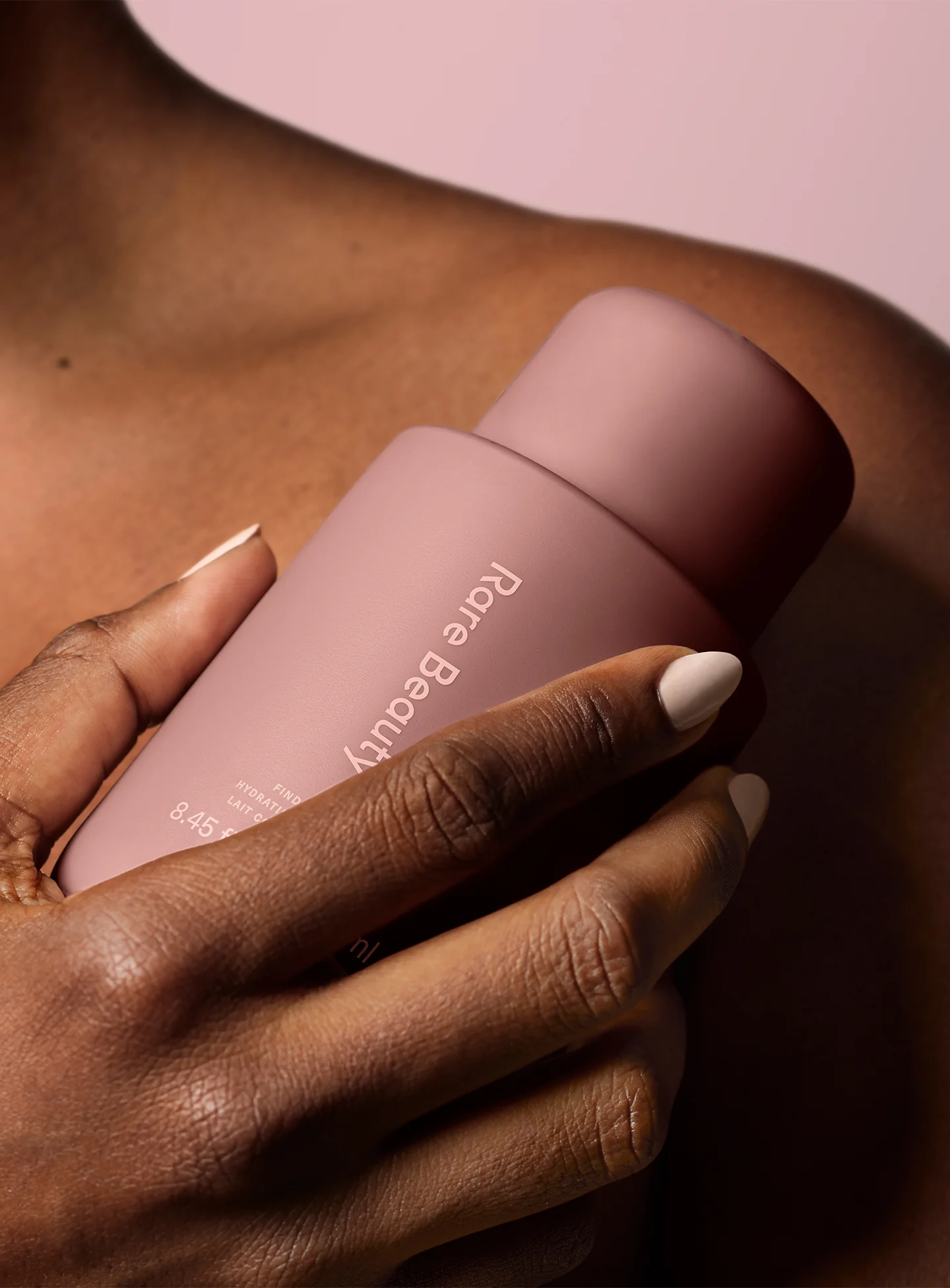 Find Comfort Hydrating Body Lotion - Image 5