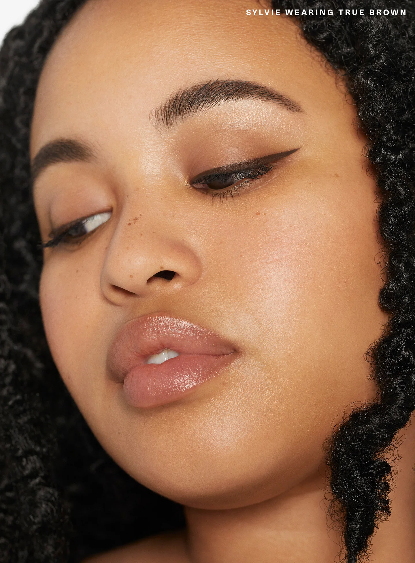 Perfect Strokes Longwear Gel Eyeliner - Image 11