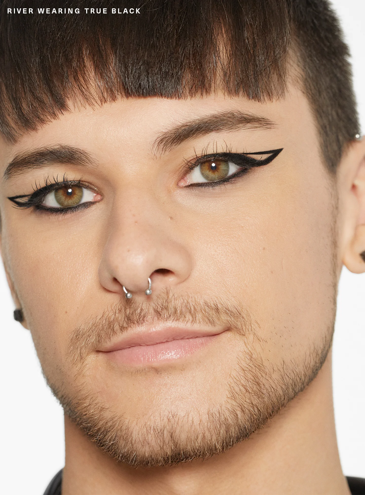 Perfect Strokes Longwear Gel Eyeliner - Image 8