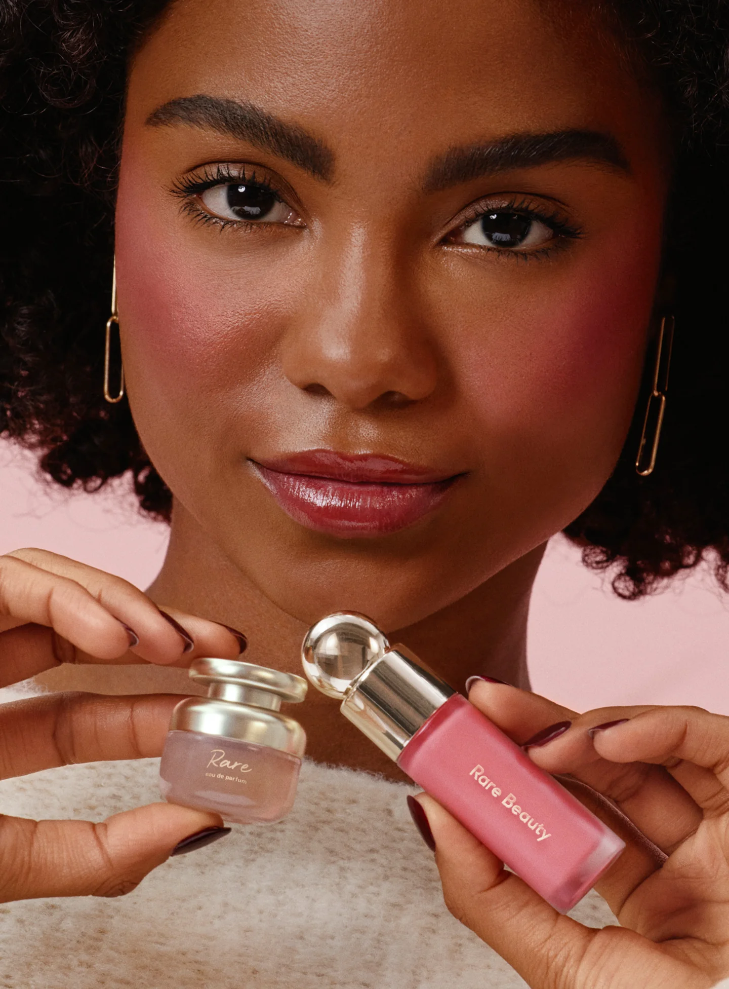 Selena’s Faves Mini Fragrance & Blush Set - Image 6