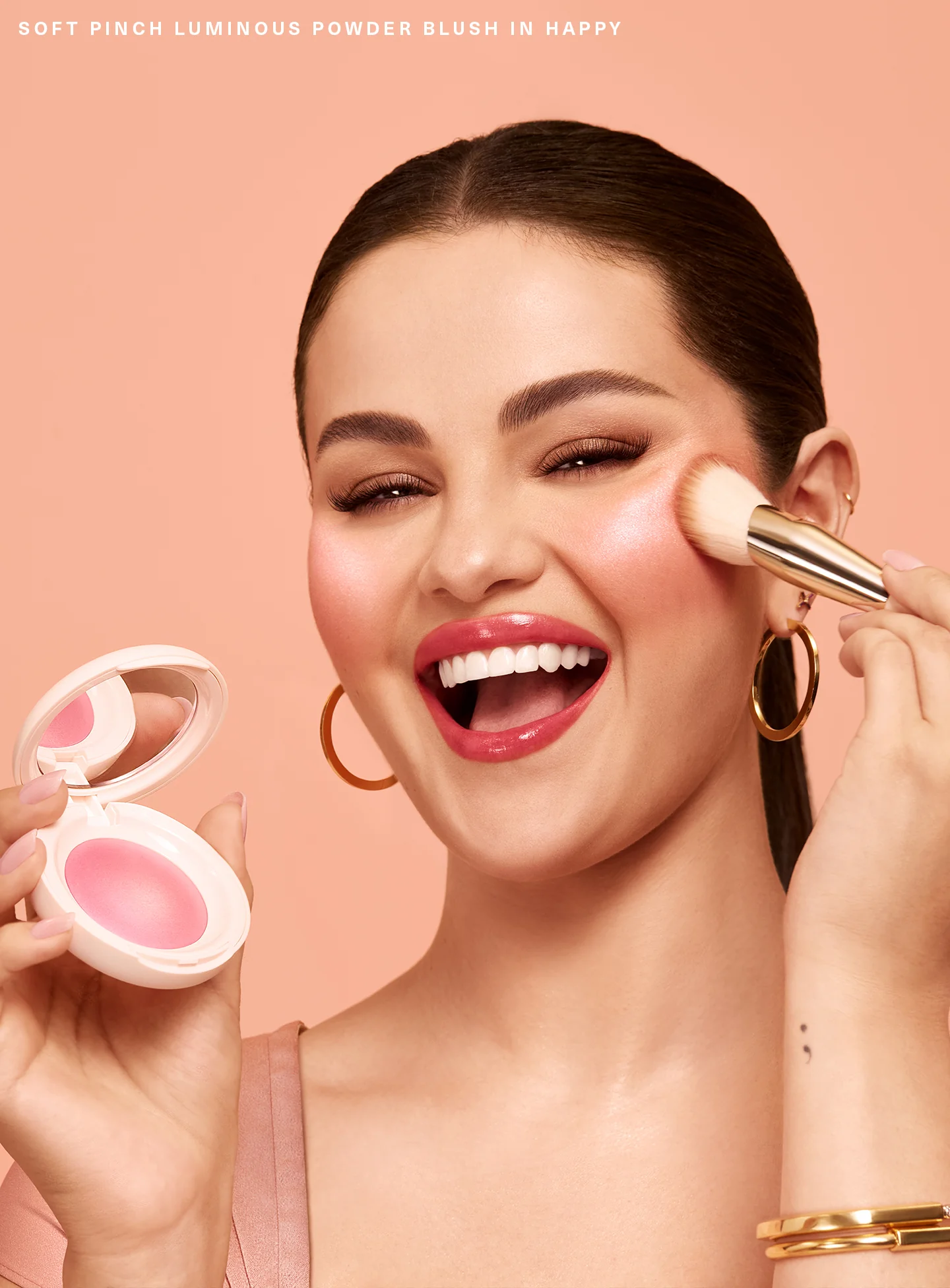 Soft Pinch Luminous Powder Blush - Image 12