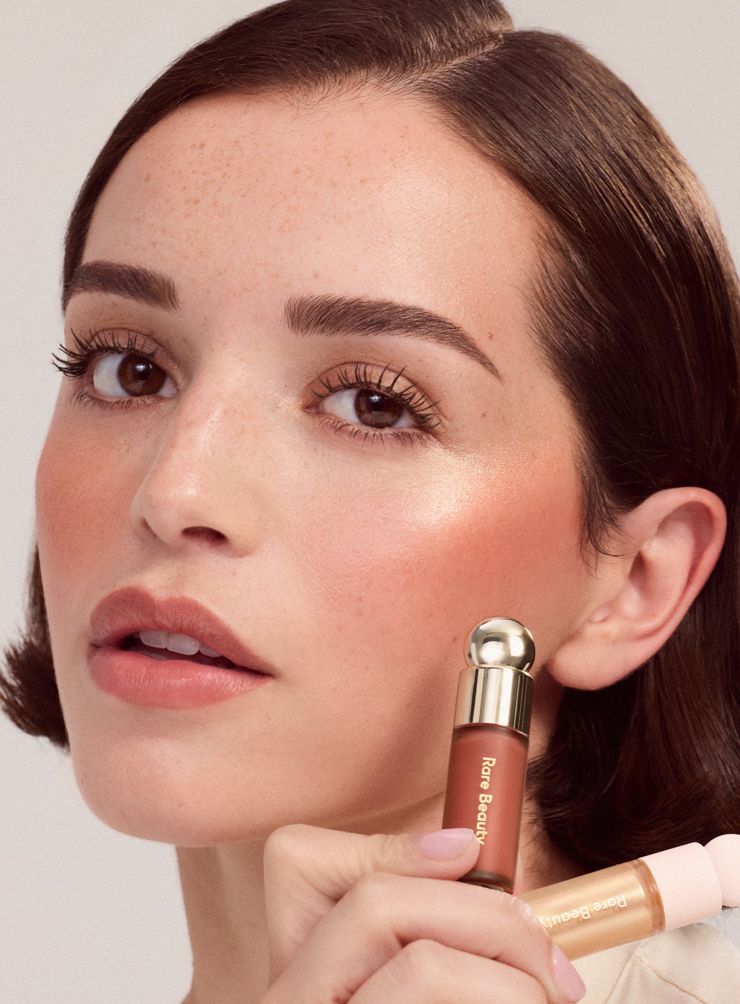 Warm Radiance Mini Blush & Luminizer Duo - Image 7