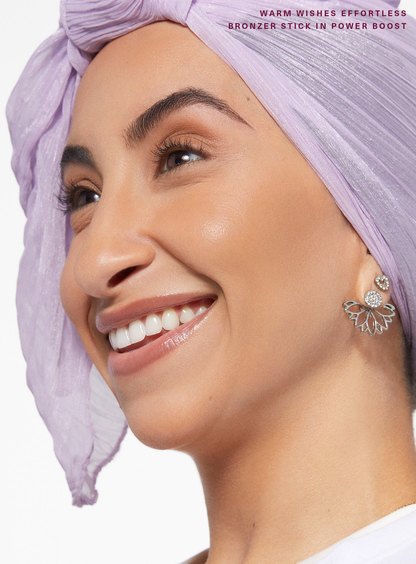 Warm Wishes Effortless Bronzer Stick - Image 9